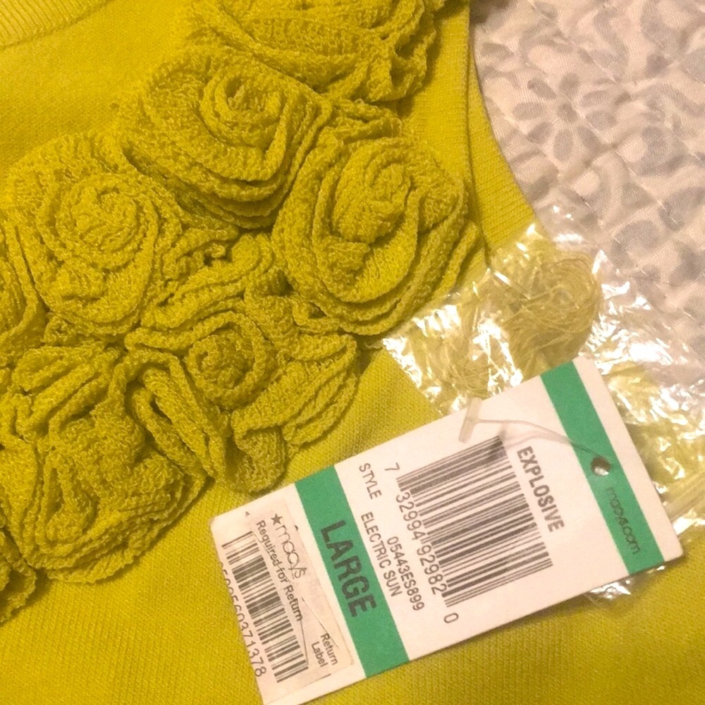 INC Stretchy Chartreuse floral neck tank - Picture 4 of 9